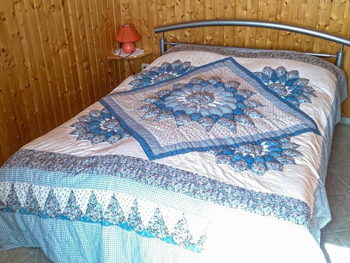 Bungalow am Waldrand Barth Bagian luar foto