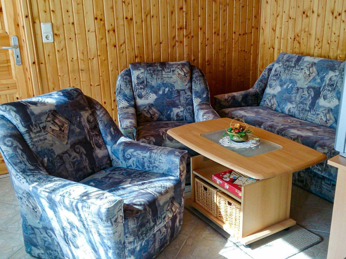Bungalow am Waldrand Barth Bagian luar foto